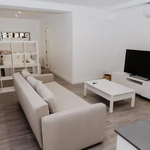 https://nuevo-y-cmodo-loft-junto-a-la-mezquita.es-andalucia.com