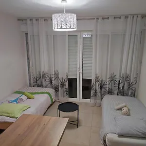  Appartement Studio Zen Avec Balcon En Plein Centre France