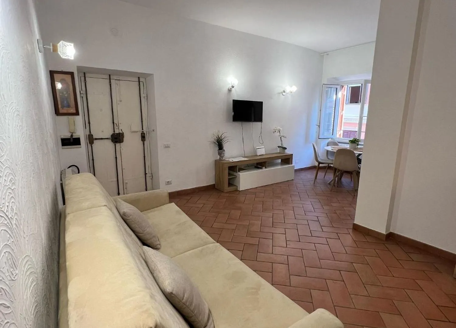 Colosseum 20 Apartment Roma 0*,